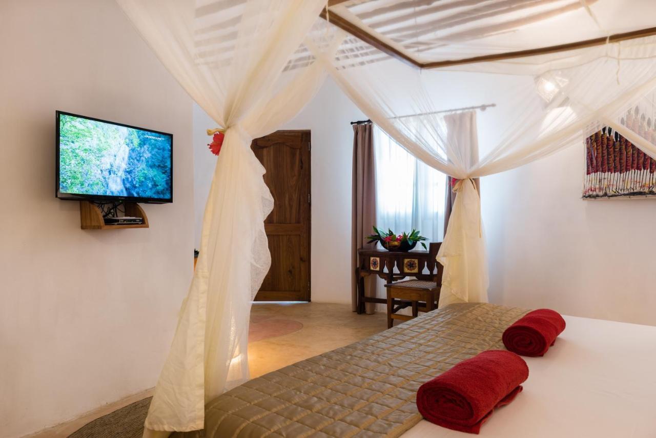 Kiva Boutique Hotel 4*